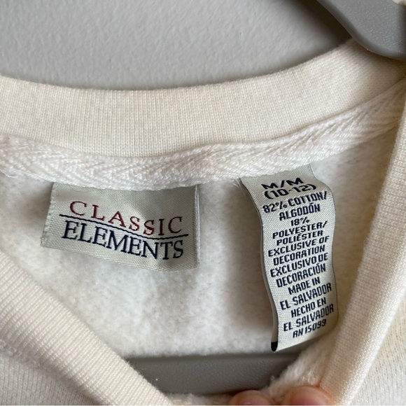 Classic Elements Holiday Christmas Embroidered Cardinal and Mistletoe Sweatshirt - Picture 3 of 9